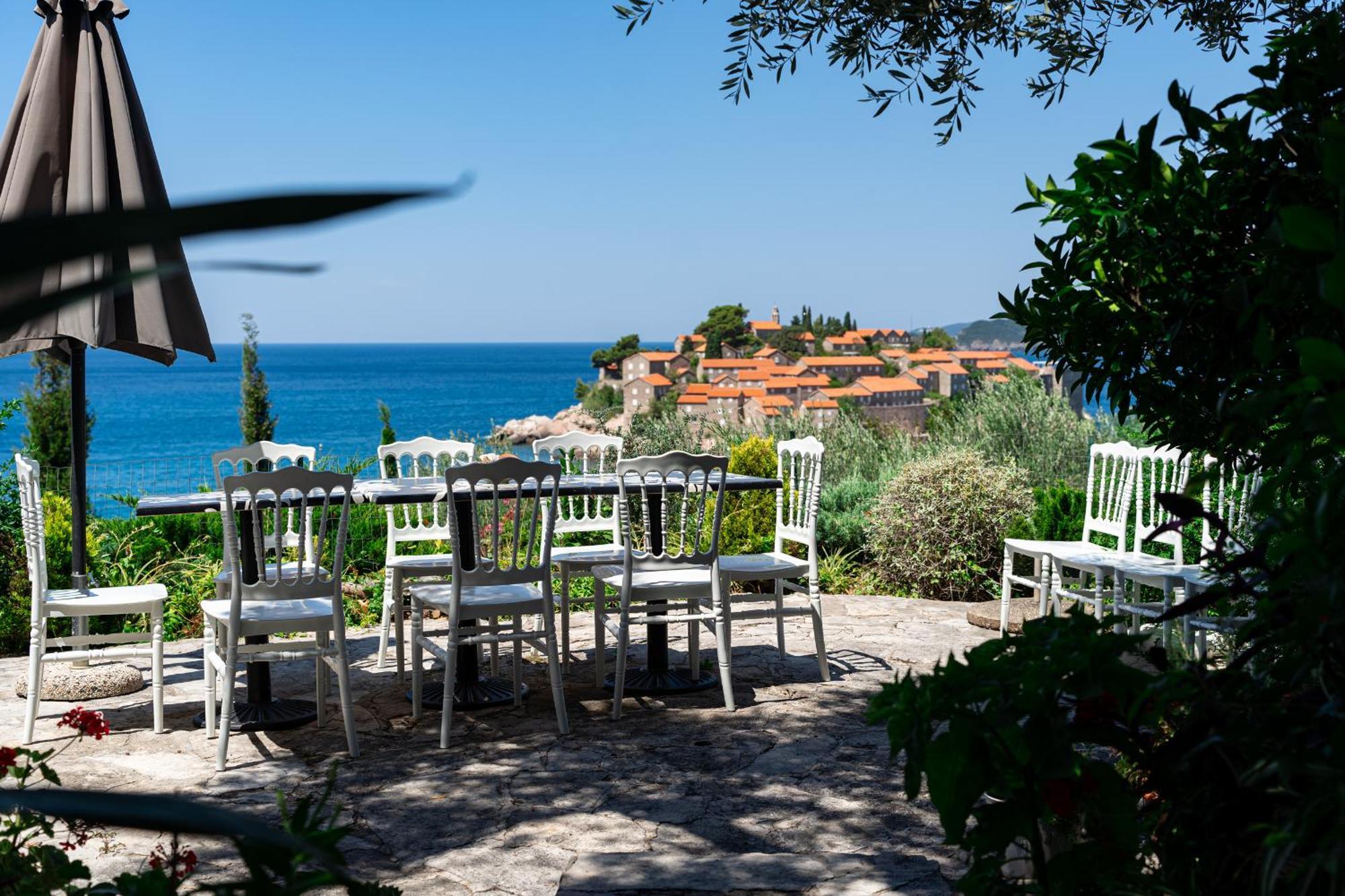Sun Rose Apartments Sveti Stefan Exteriér fotografie