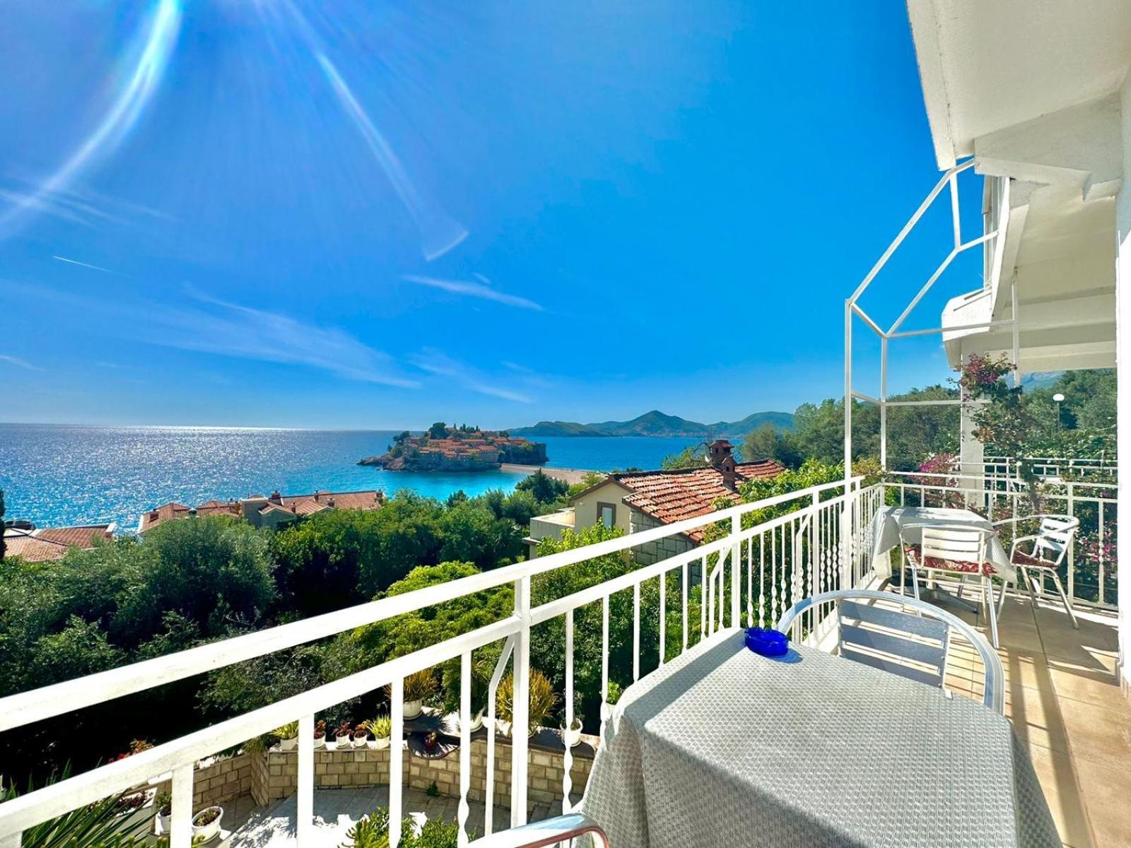 Sun Rose Apartments Sveti Stefan Exteriér fotografie