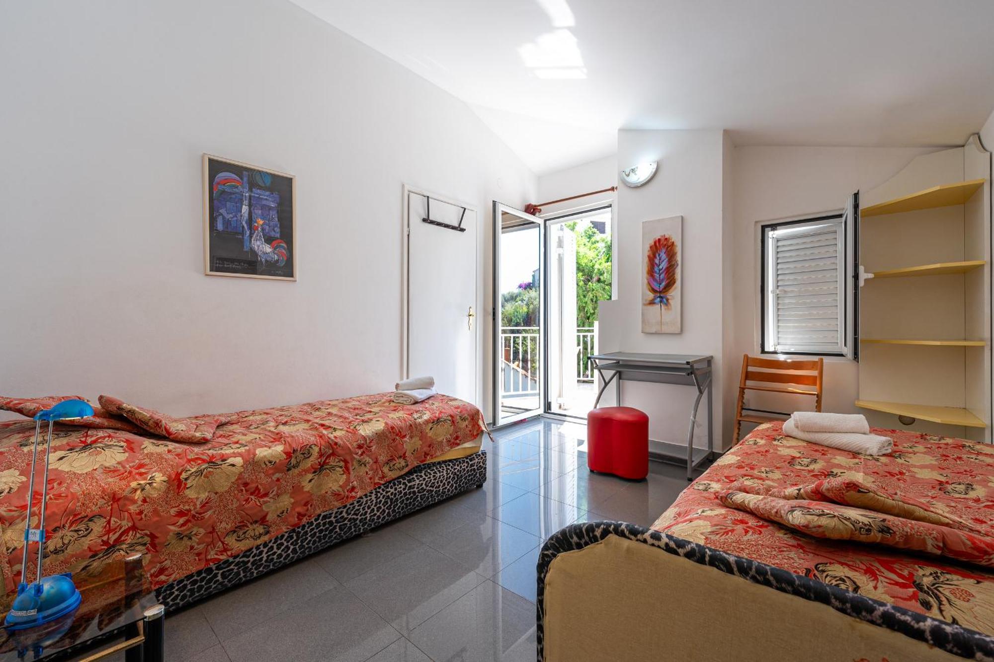 Sun Rose Apartments Sveti Stefan Pokoj fotografie